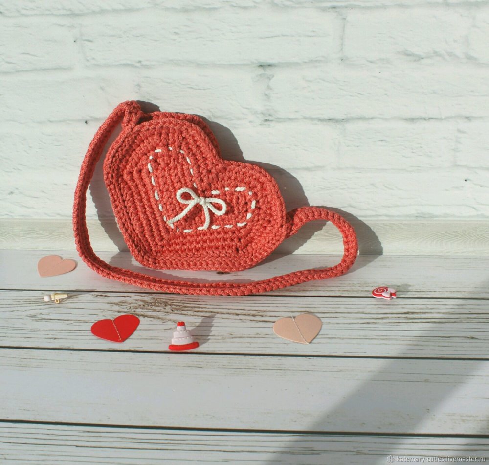 Сумка сердце Kate Spade New York