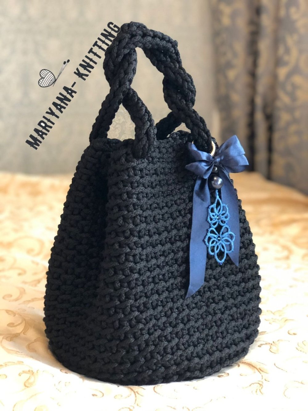 Круглая сумка из полиэфирного шнура