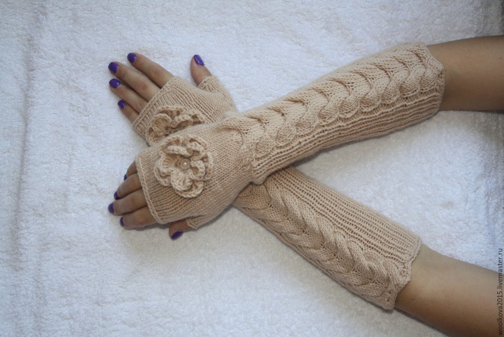 Вязаные краги