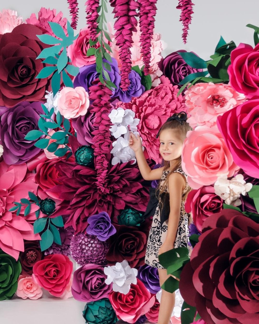 Платье из бросового материала