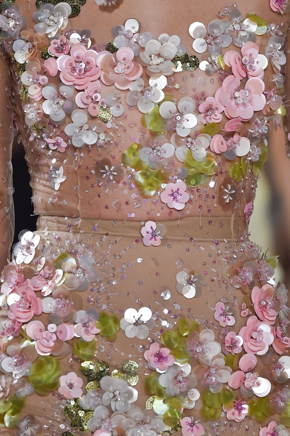 Живые платья Эдгара Артиса