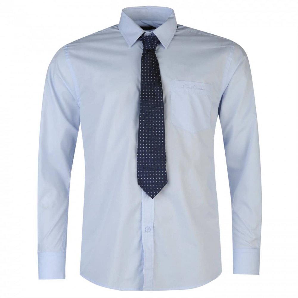 Белая рубашка с черным галстуком