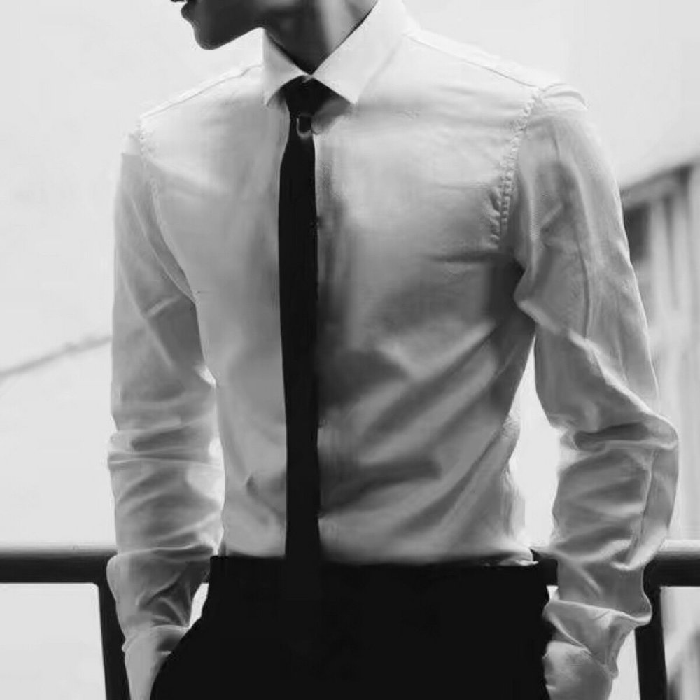 Рубашка с галстуком