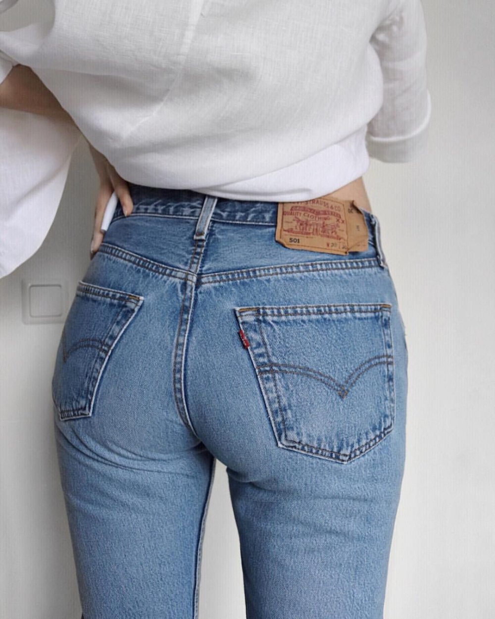 Джинсы свободного кроя