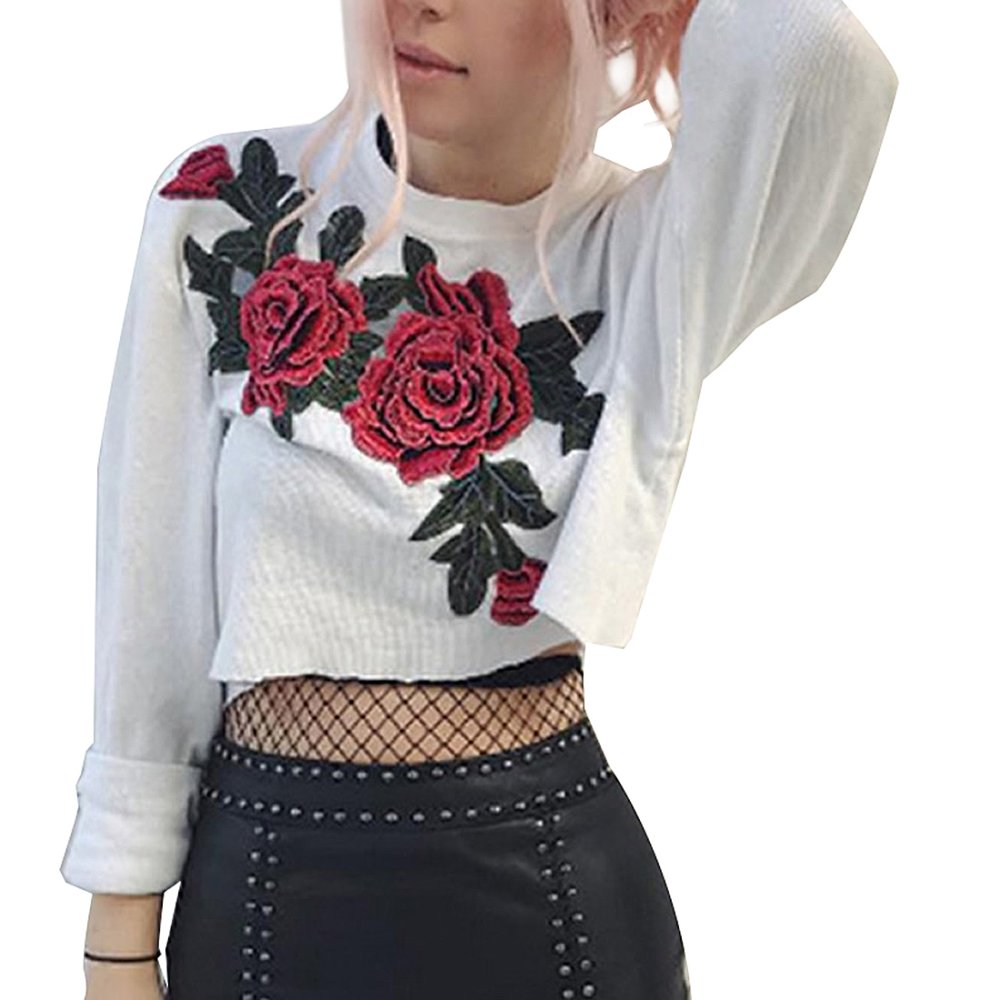 Толстовка с черепом и розами