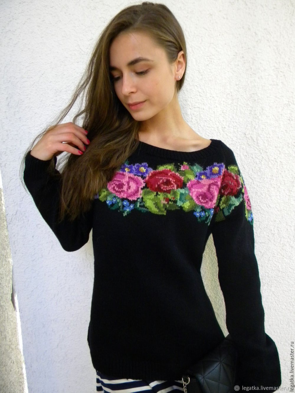 Кофта с цветами женская