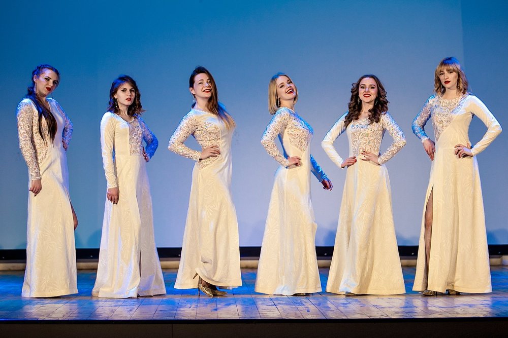 Группа Сибирский хор