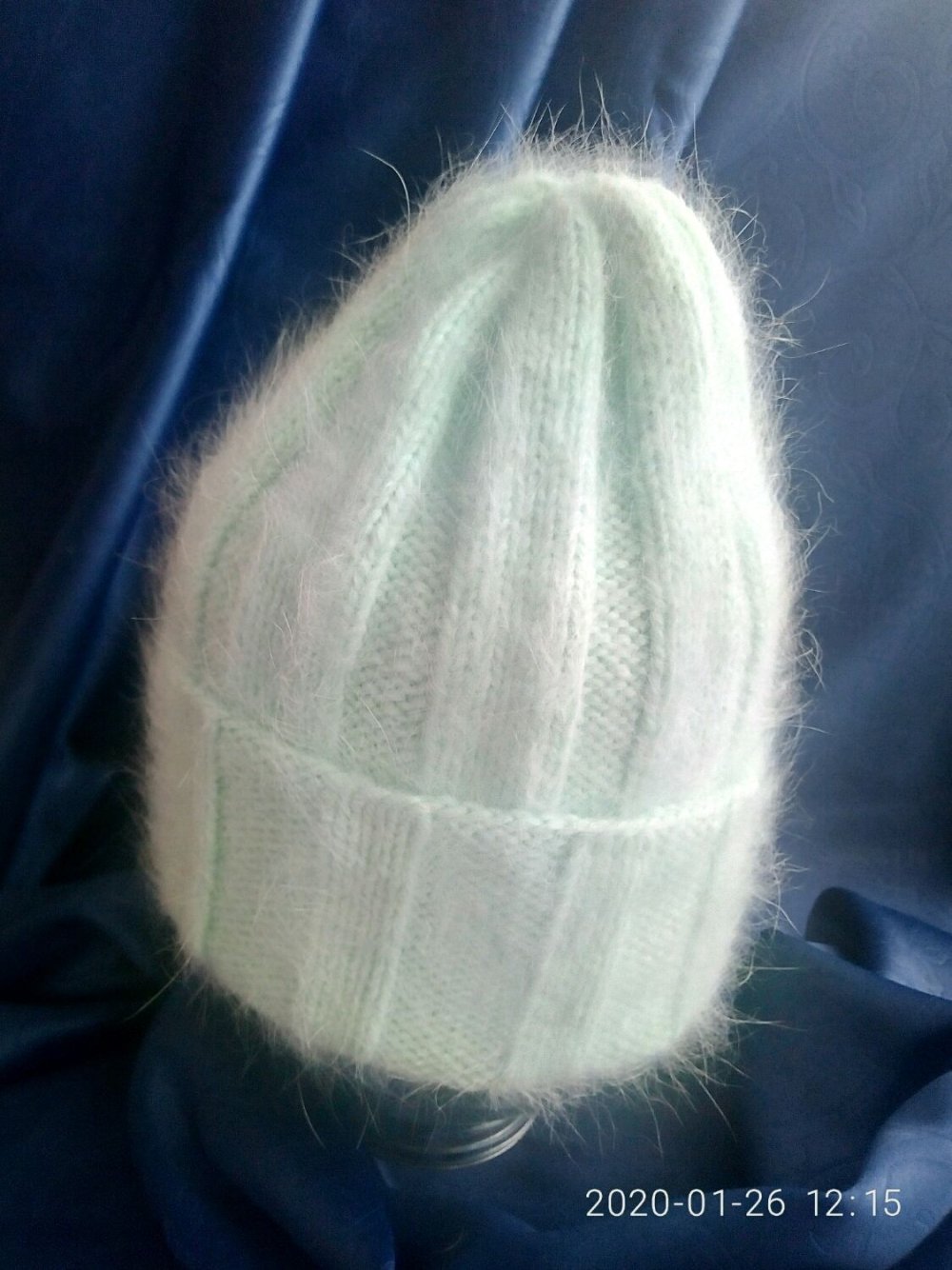 Шапка резинкой 2х2 из пуха норки