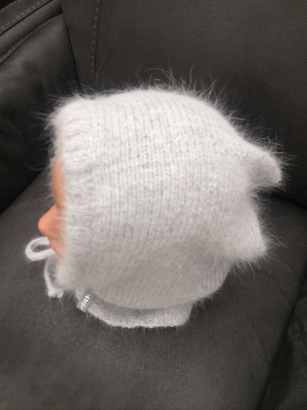 Шапка для девочки из пуха норки