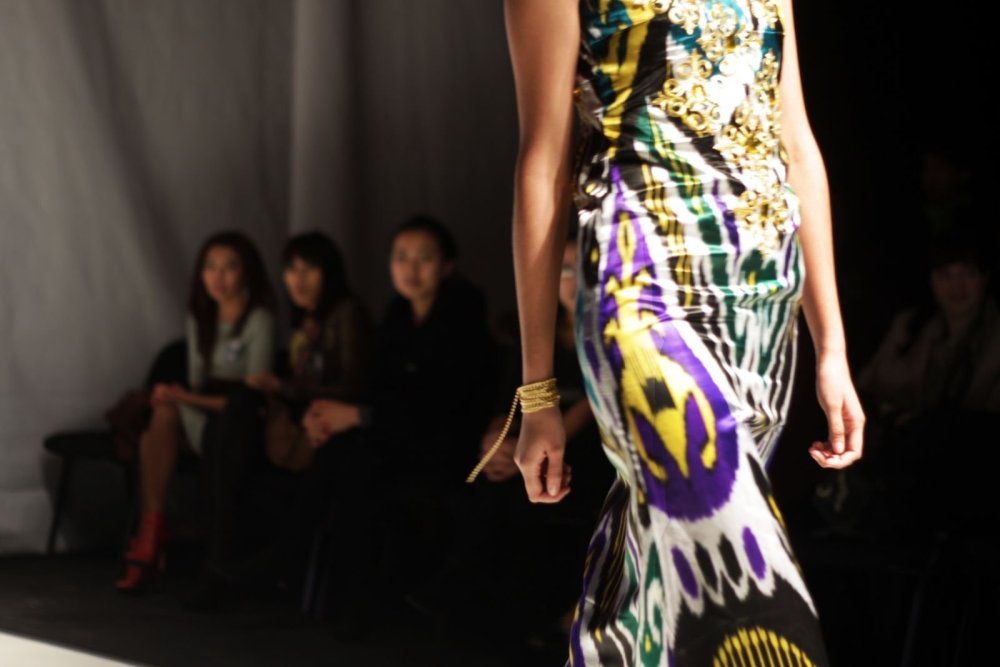 Велюровый костюм женский