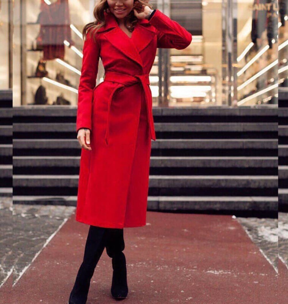 Красное пальто под кожаные лосин