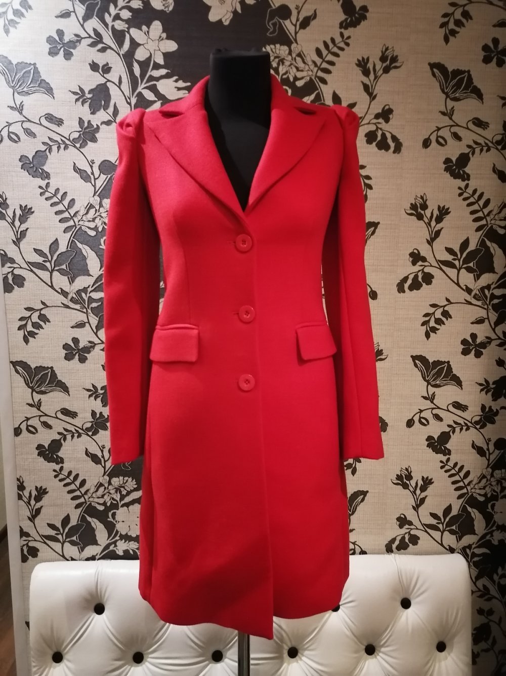 Пальто с мехом чернобурк