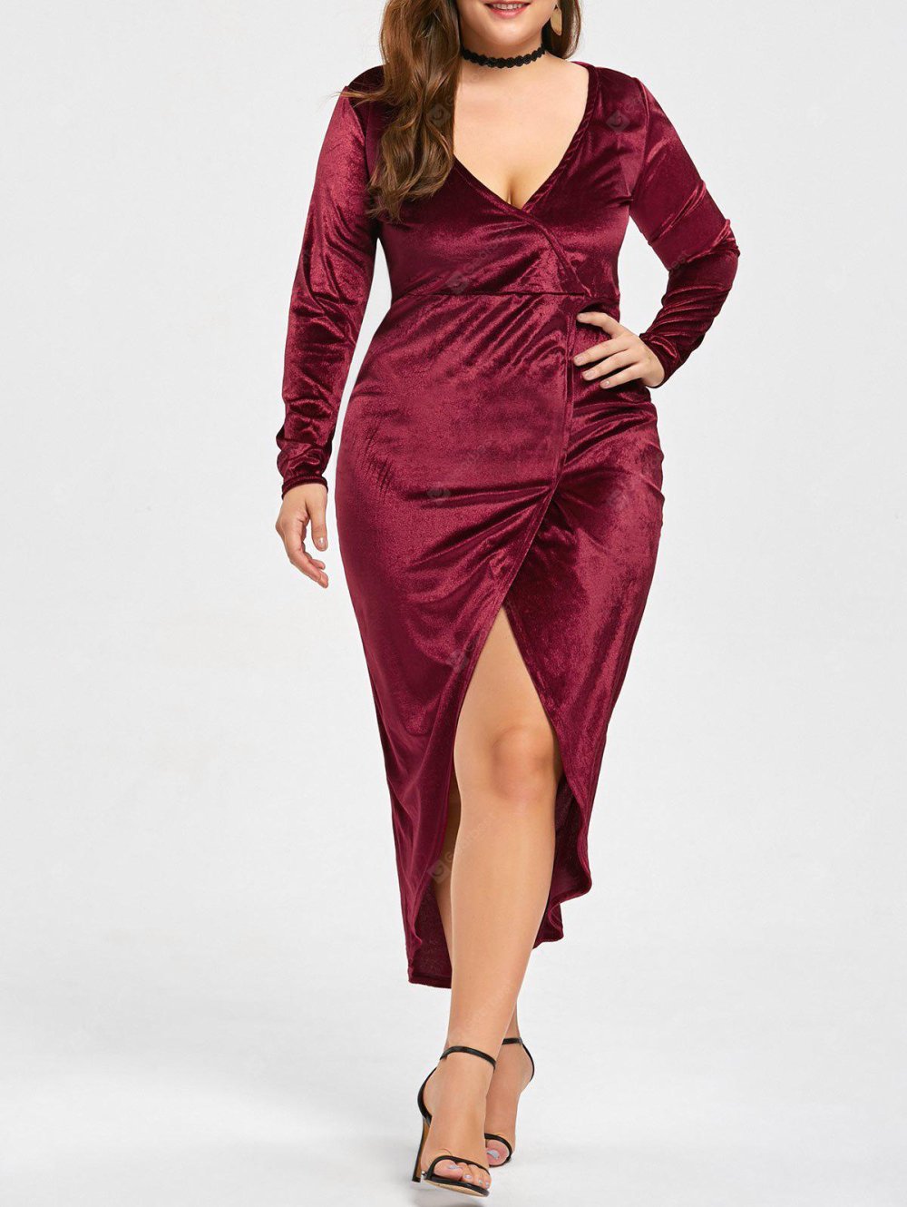 Платье из велюра для женщин