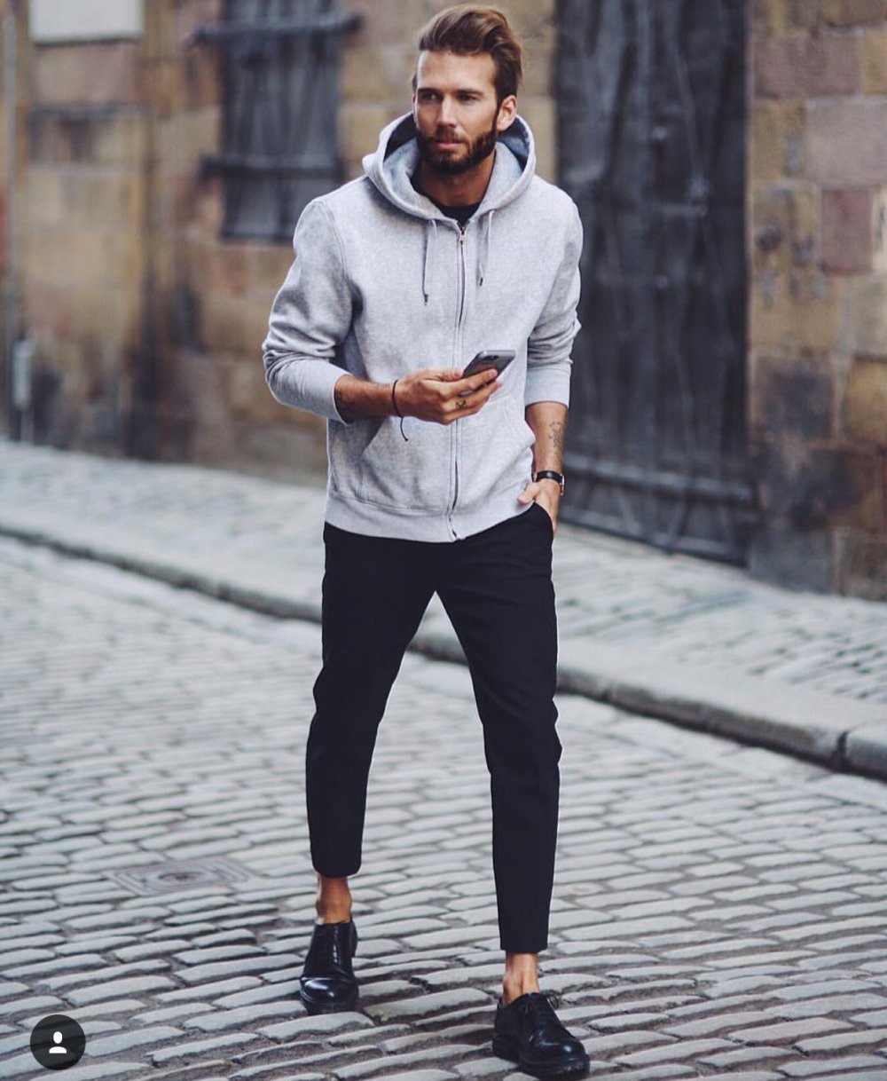 Луки с джоггерами мужские