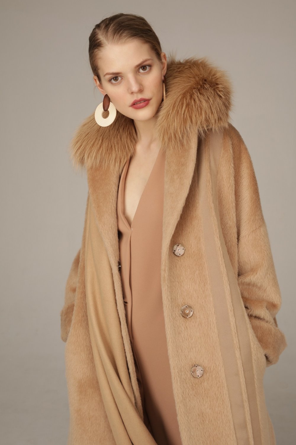 Пальто из альпаки модель 486l