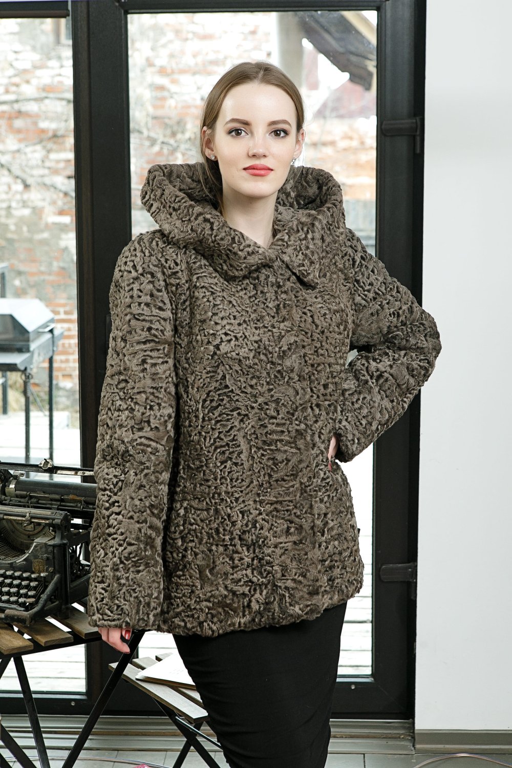 Куртки из искусственного каракуля