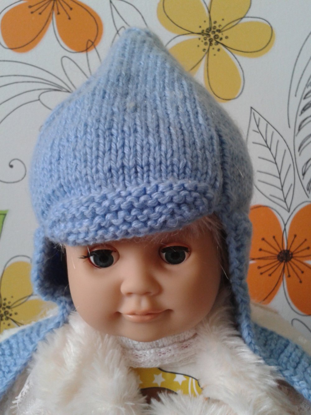 Шапка для девочки спицами с описанием и схемами