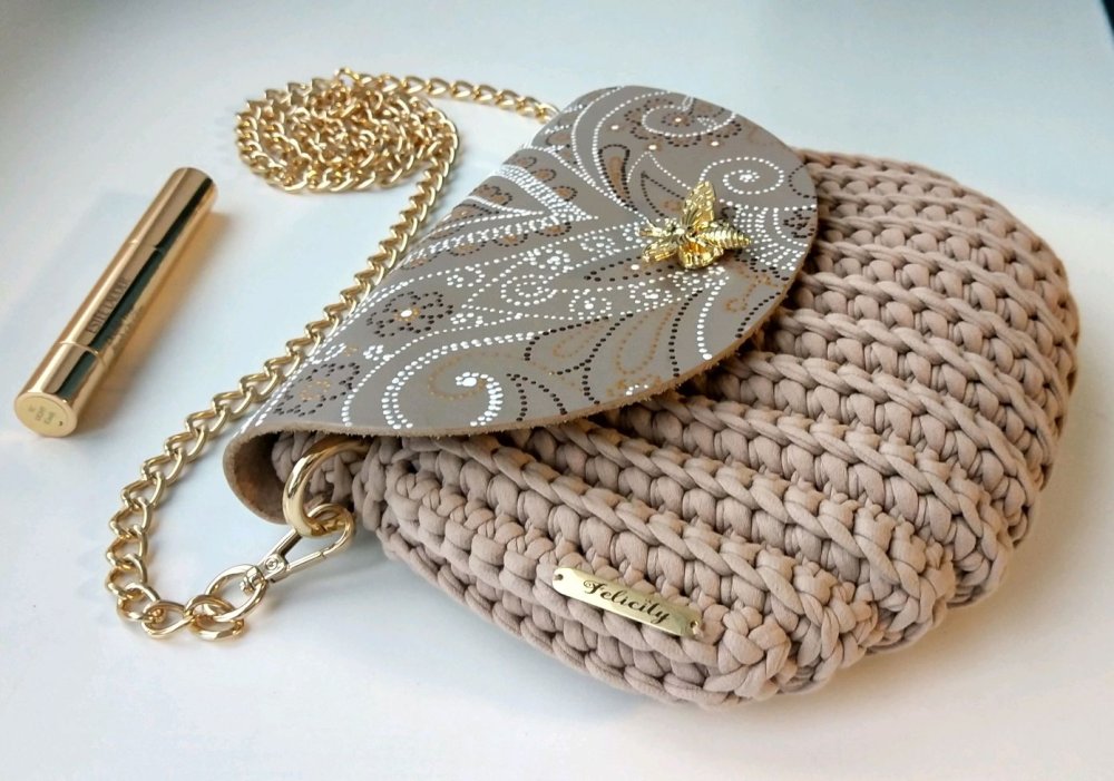 Сумка Ракушка крючком из шнура