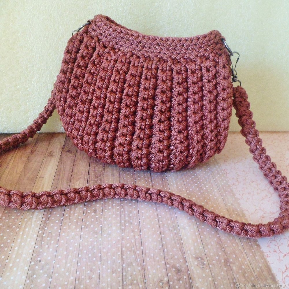 Сумка Ракушка крючком
