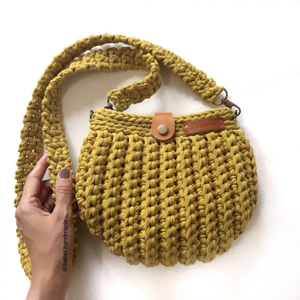 Вязаная сумка Шанель