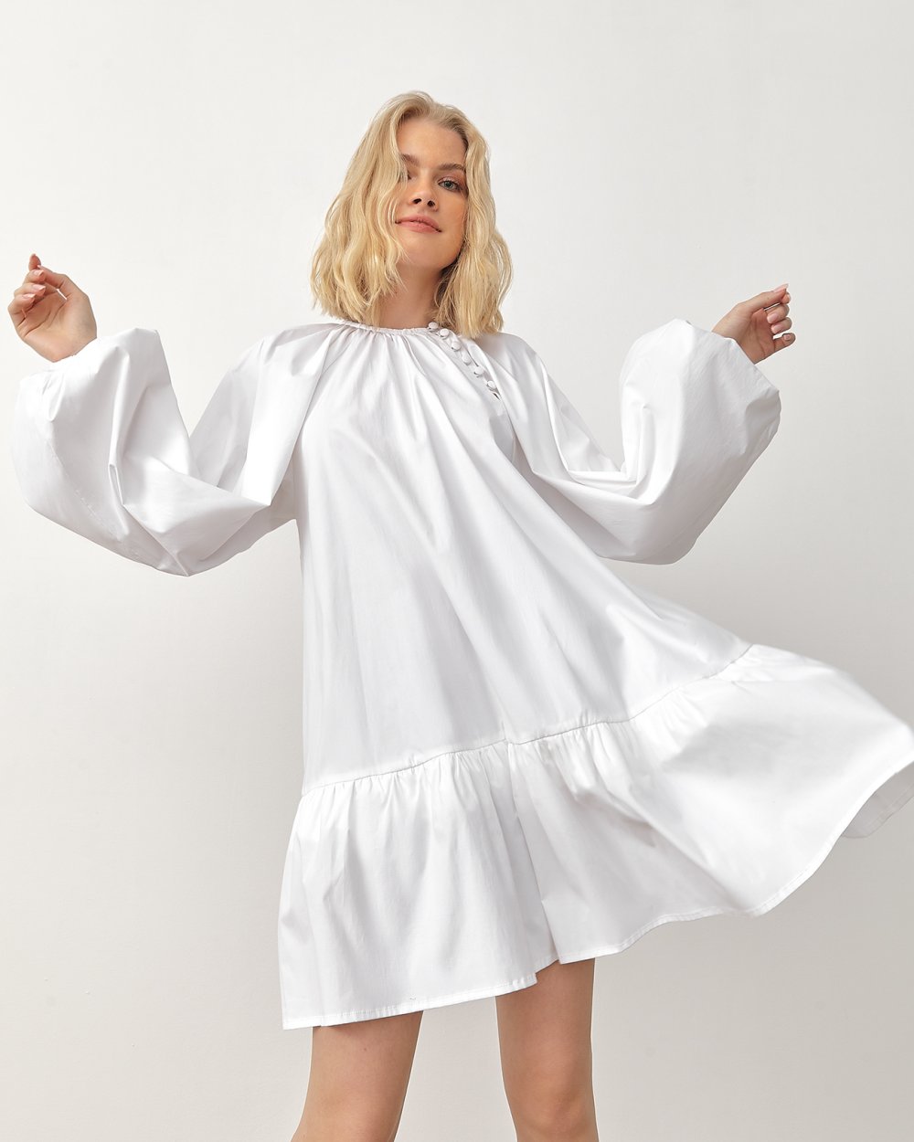 Платье с пышным рукавом Асос