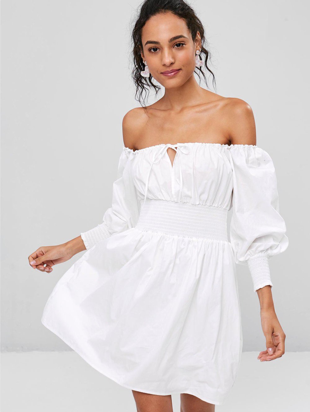 Блузка с объемными рукавами