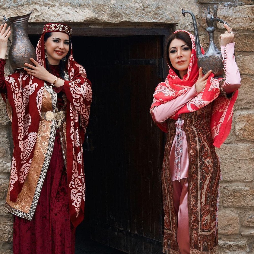 Армянский костюм архалух