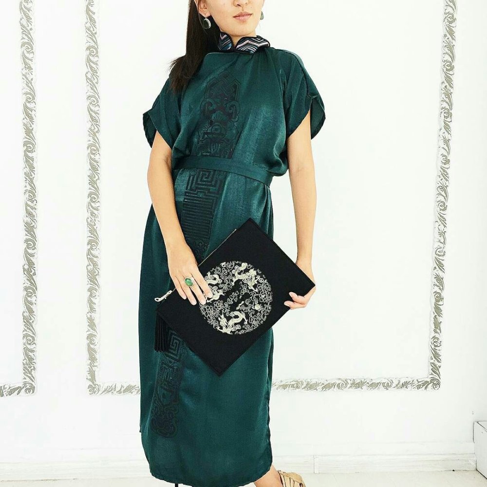 Платье тувинского стиля