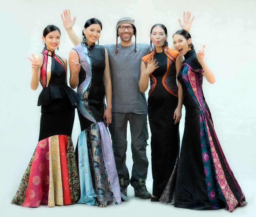 Стилизованное бурятское платье