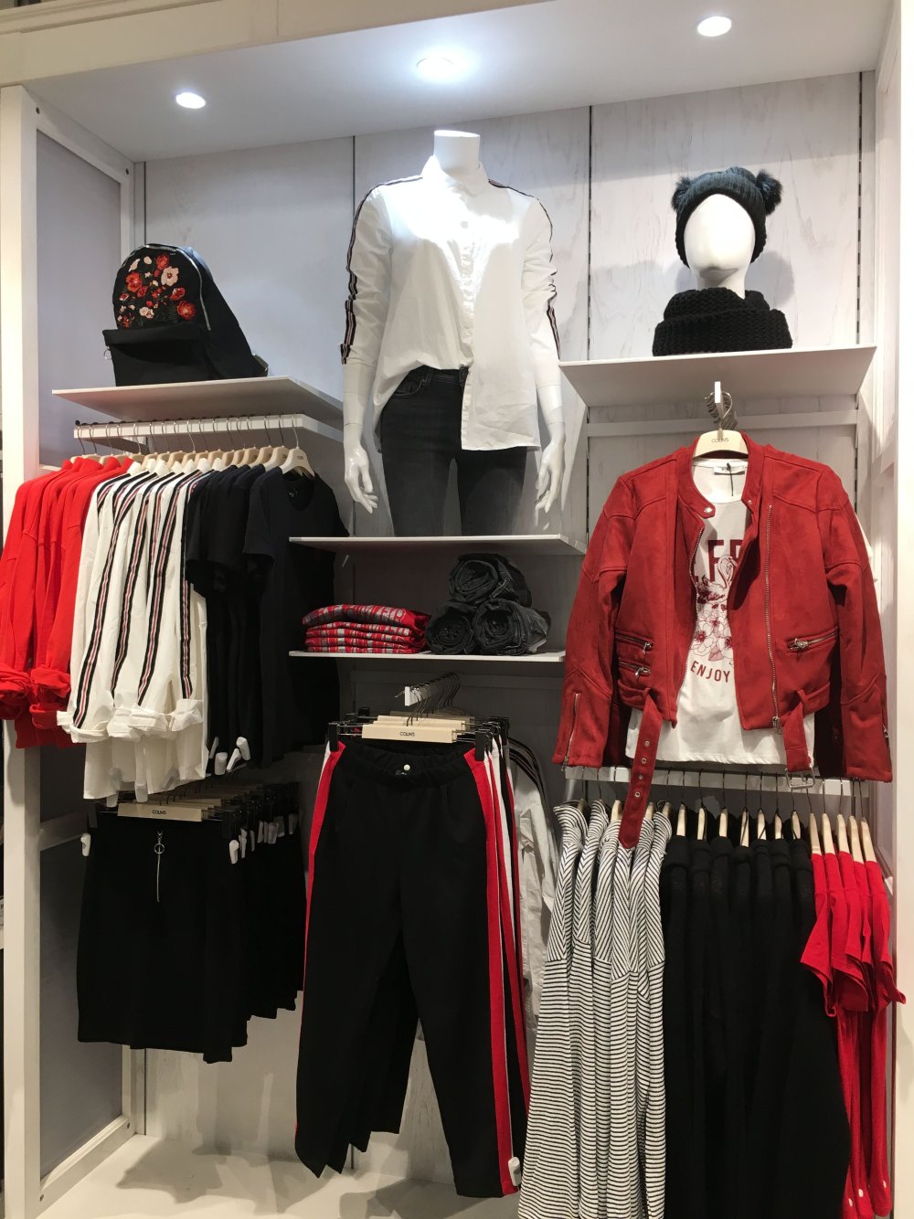 Визуал детского магазина одежды