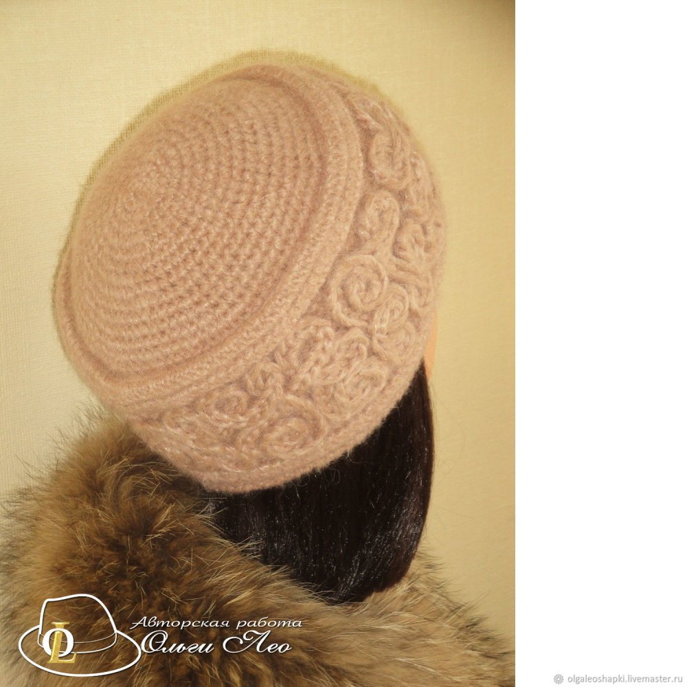 Шапка кубанка Max Mara