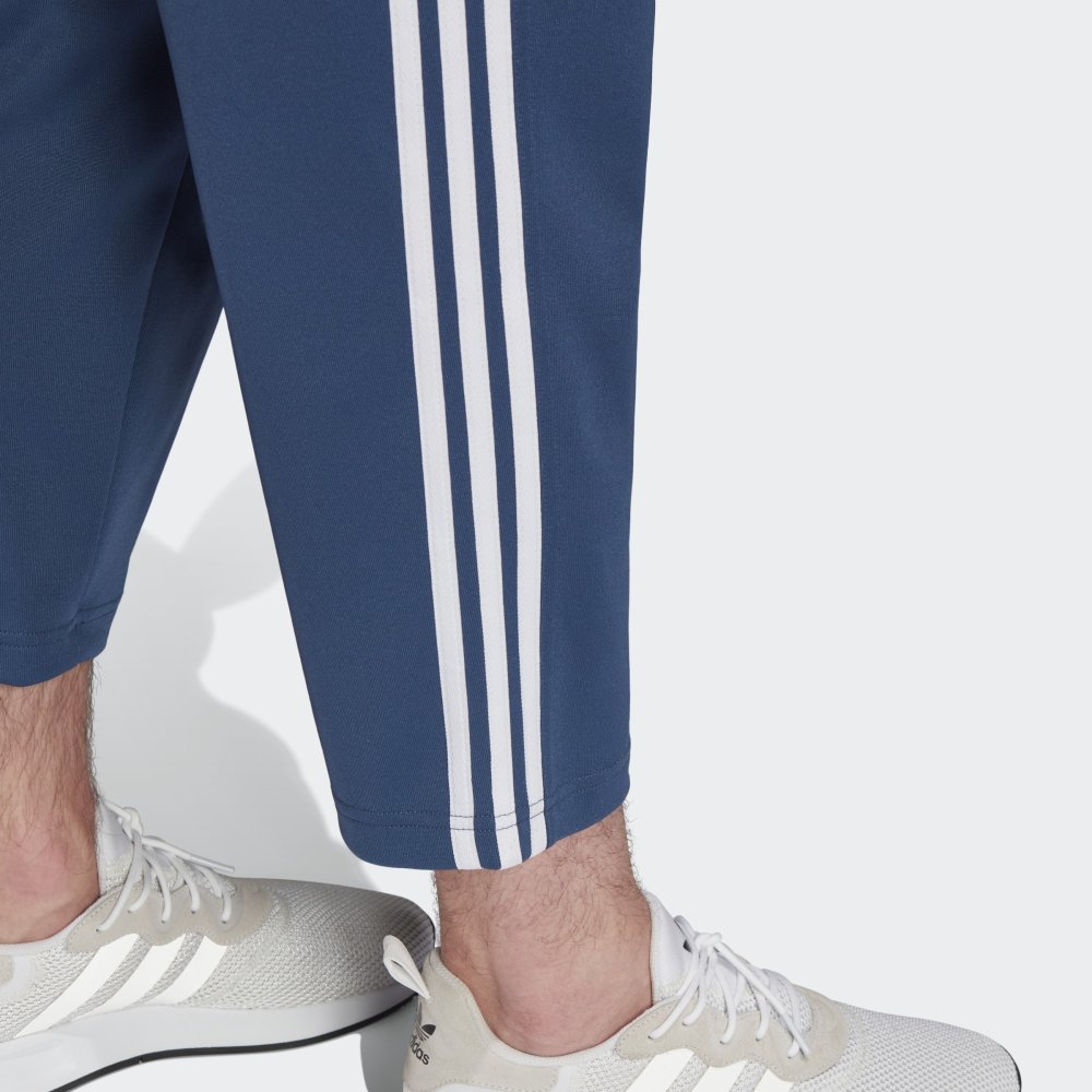 Штаны адидас fn2804