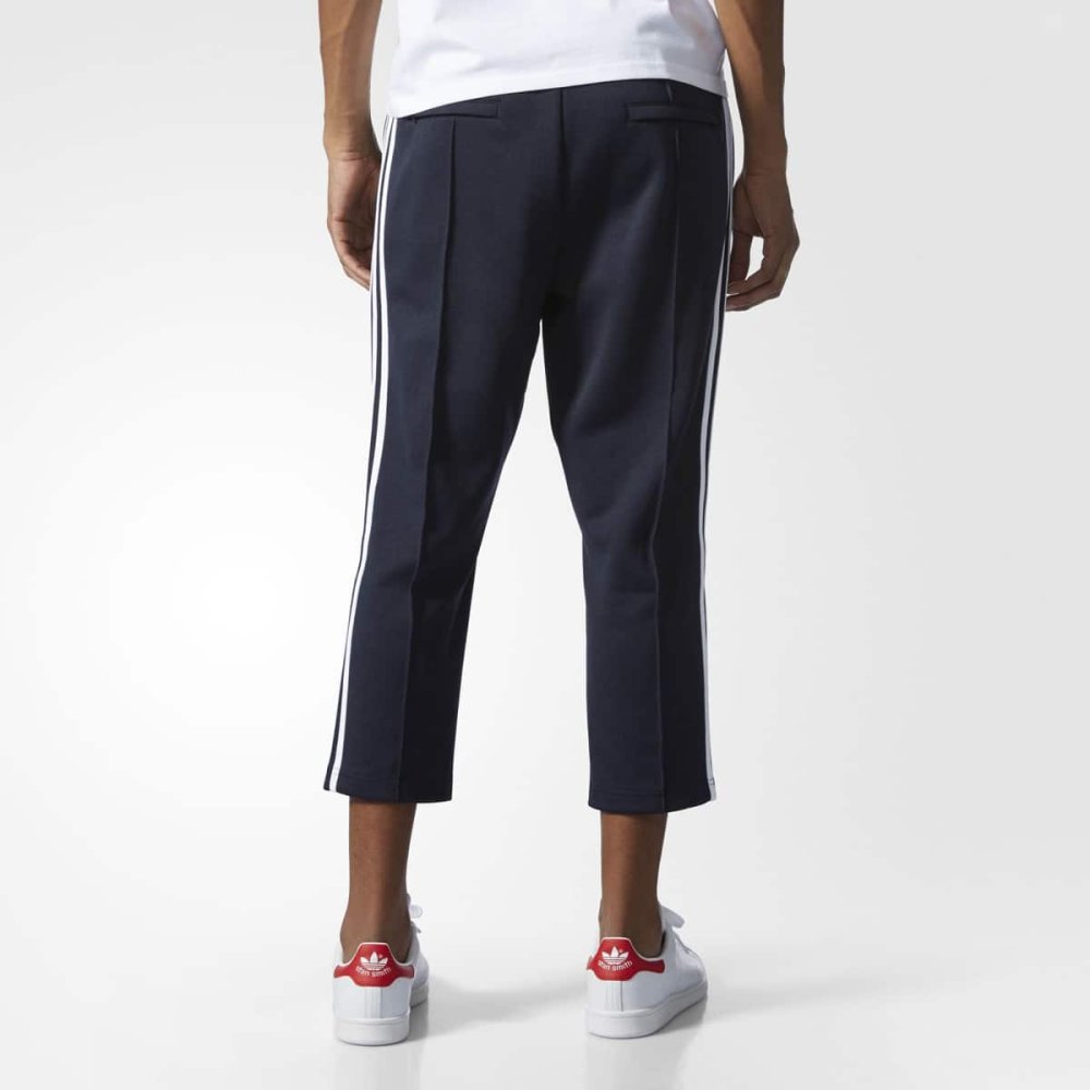 Брюки адидас SST Relax Crop
