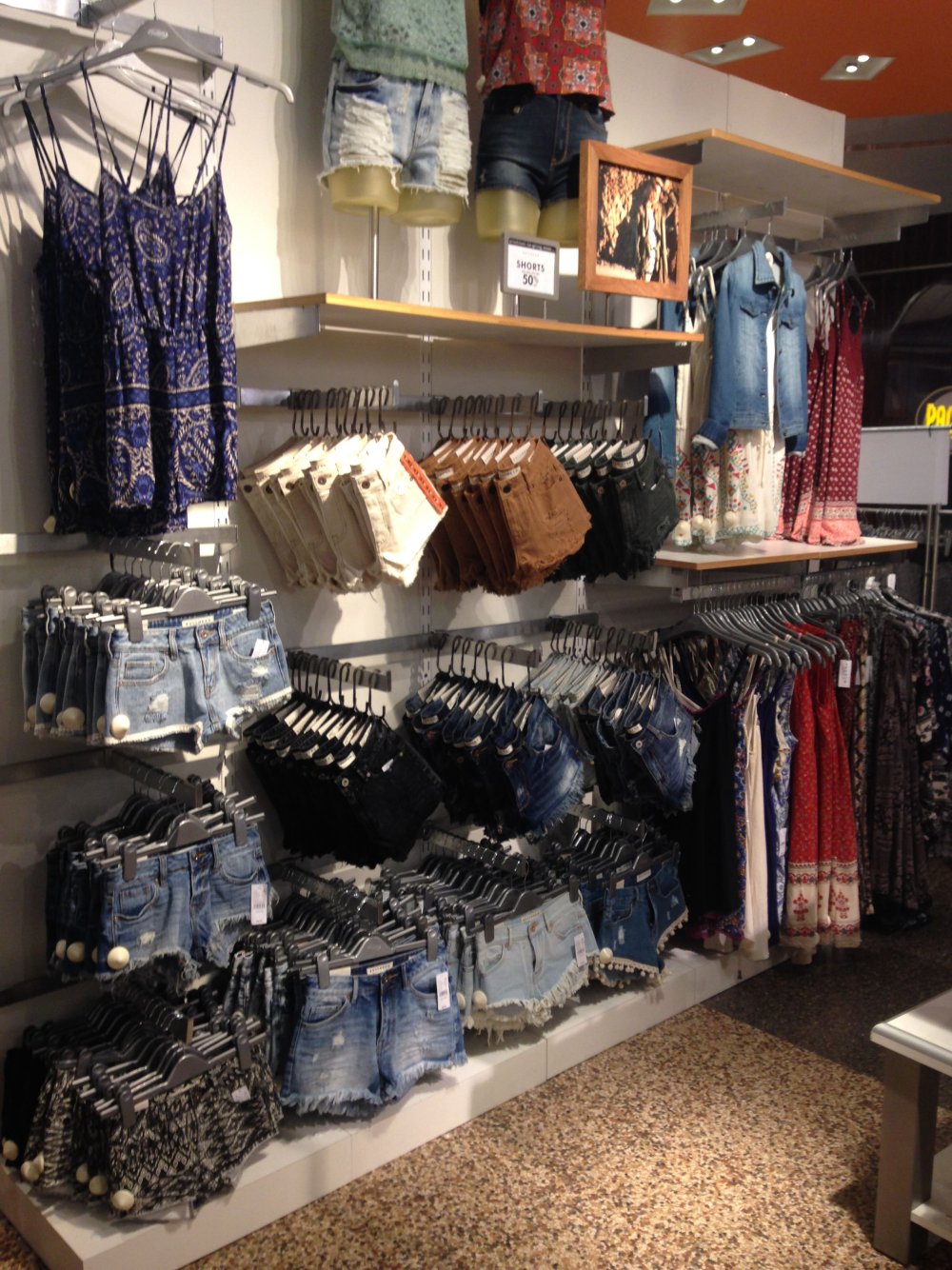 Шоу рум одежды