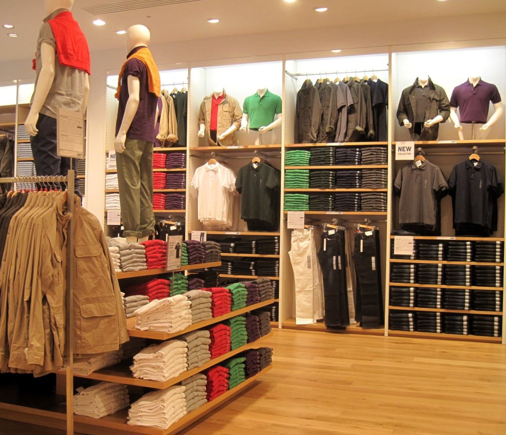 Витрина для одежды