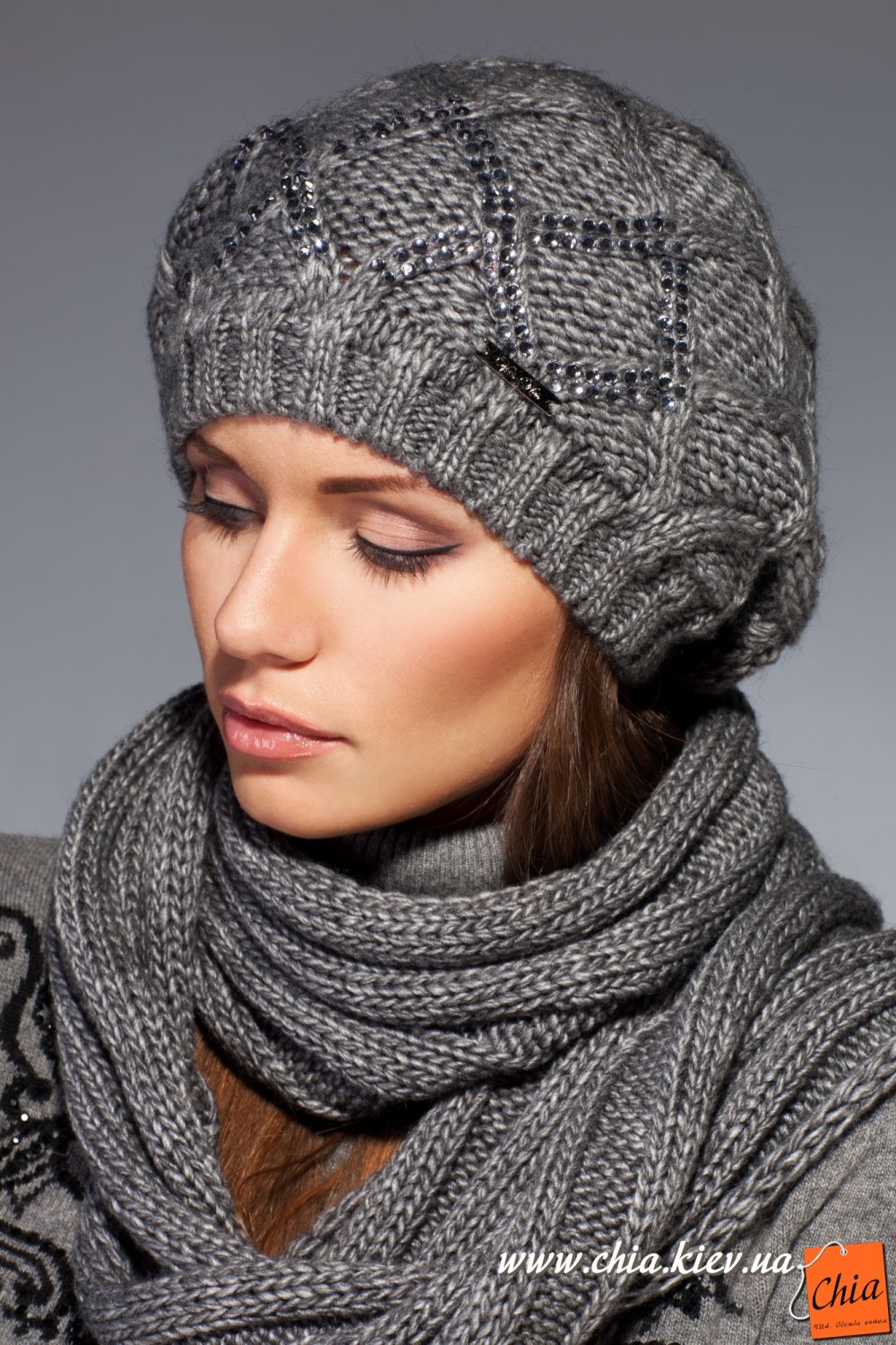 Шапки на крупное лицо