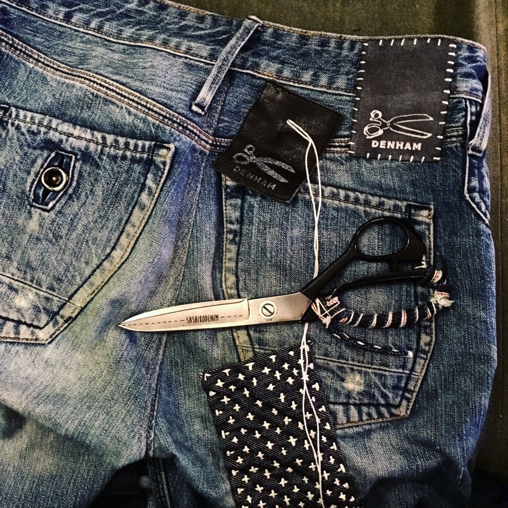 5 Карман в джинсах