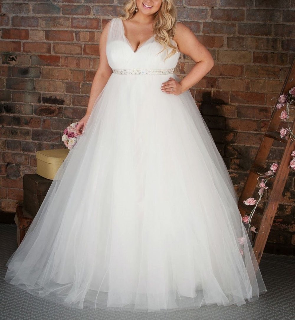 Свадебные платья плюс сайз с рукавами