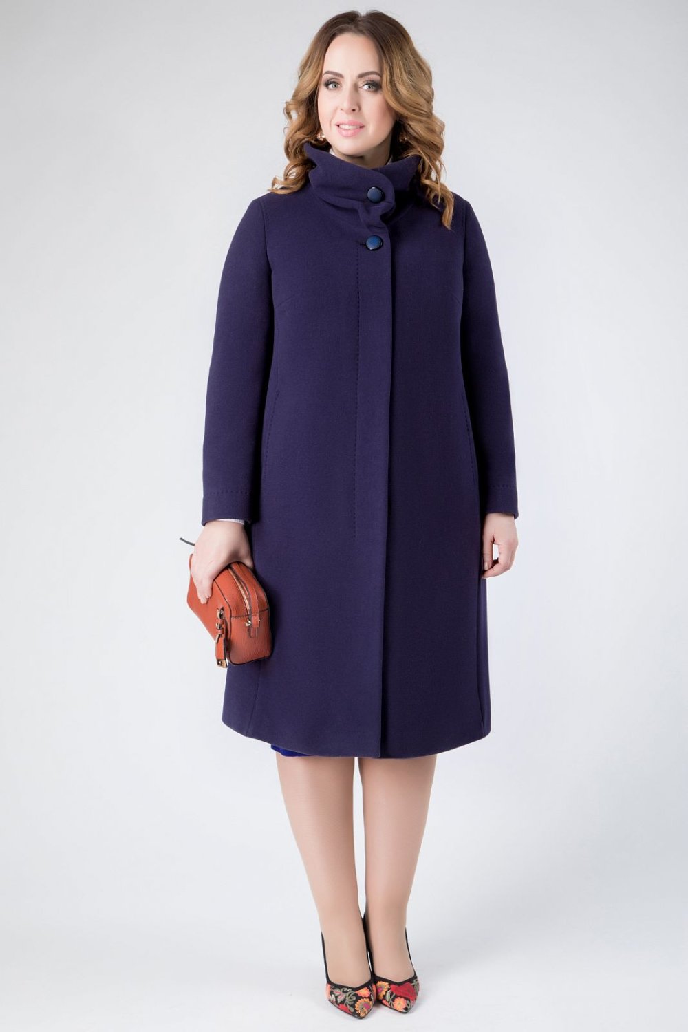Женские пальто больших размеров