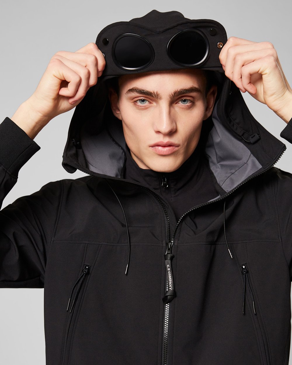 02cmss133a куртка c.p