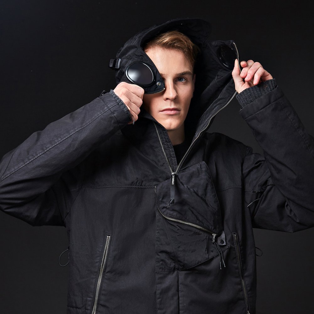 Куртка локация