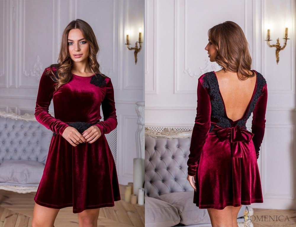 Вечернее платье с бордовой сеткой