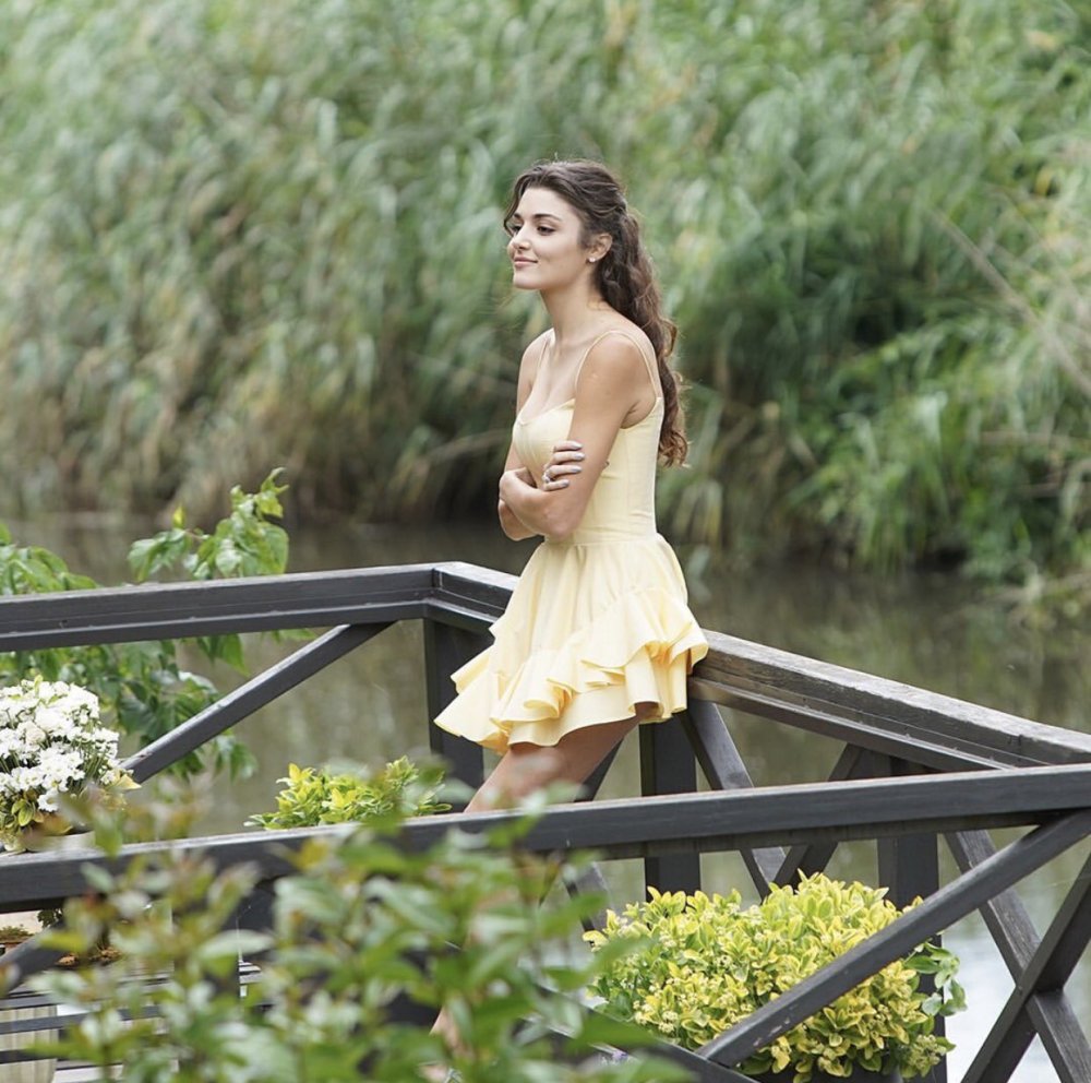 Керём Бурсин и Ханде Эрчел