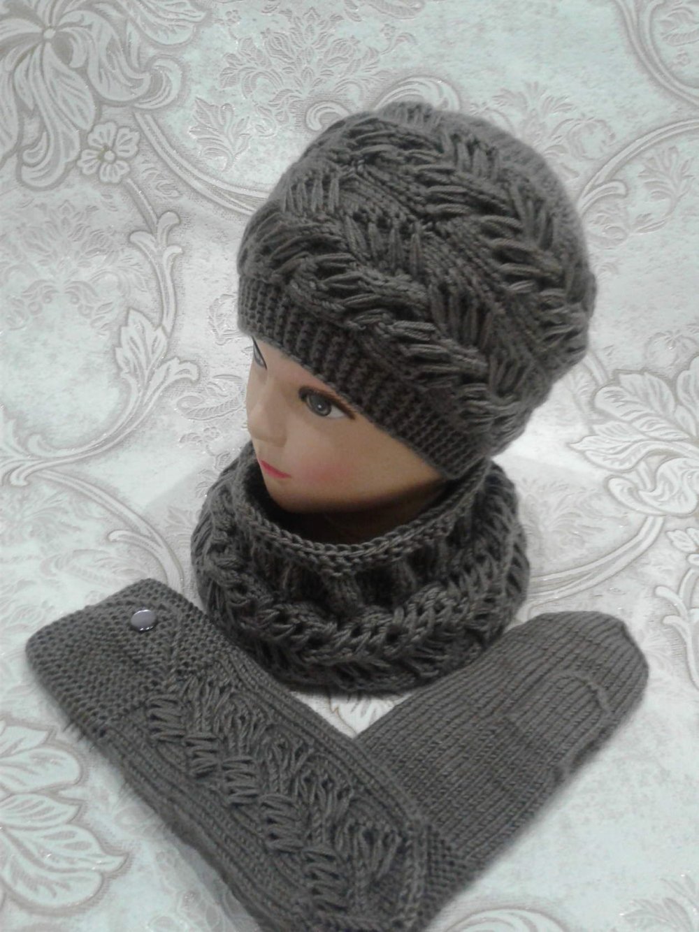 Ирина снежная шапки