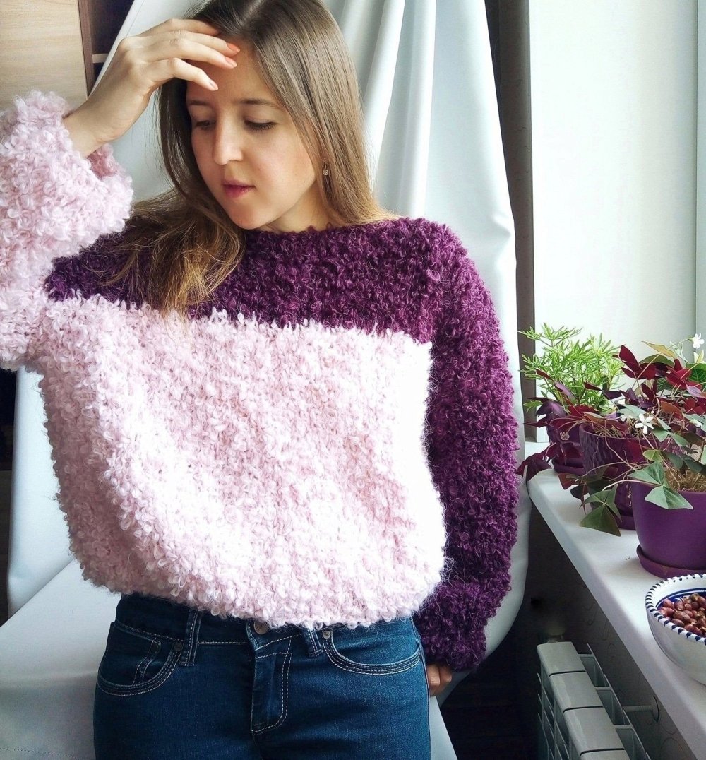 Свитер из буклированной пряжи