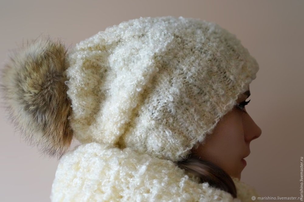 Шапка из плюшевой пряжи