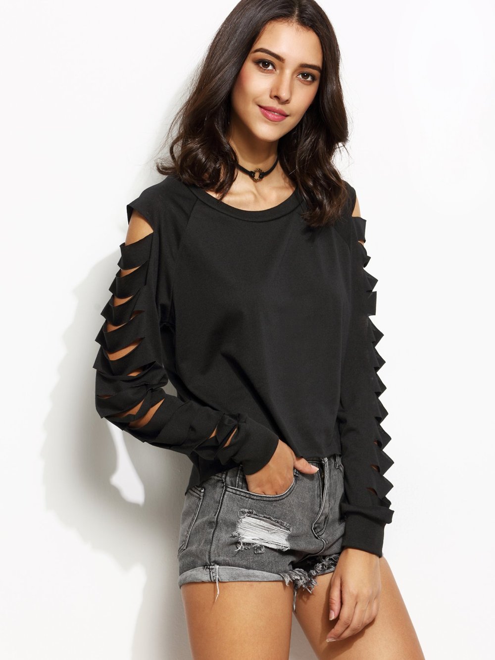 Свитер с разрезами