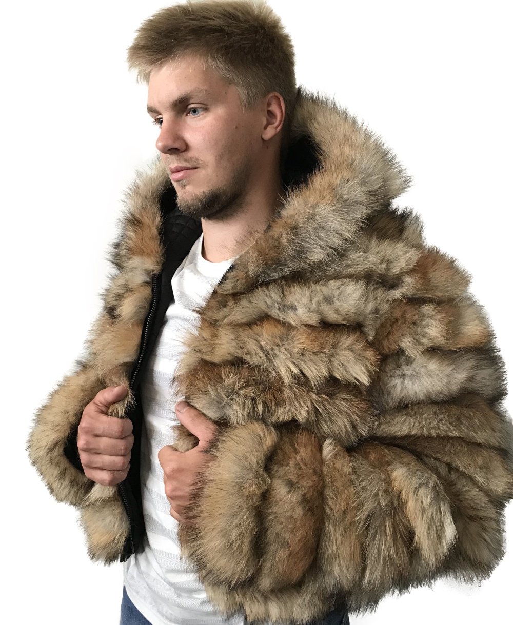 Куртка Херман кожаная с мехом волка