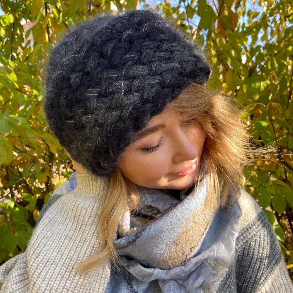 Шапка из КИД мохера