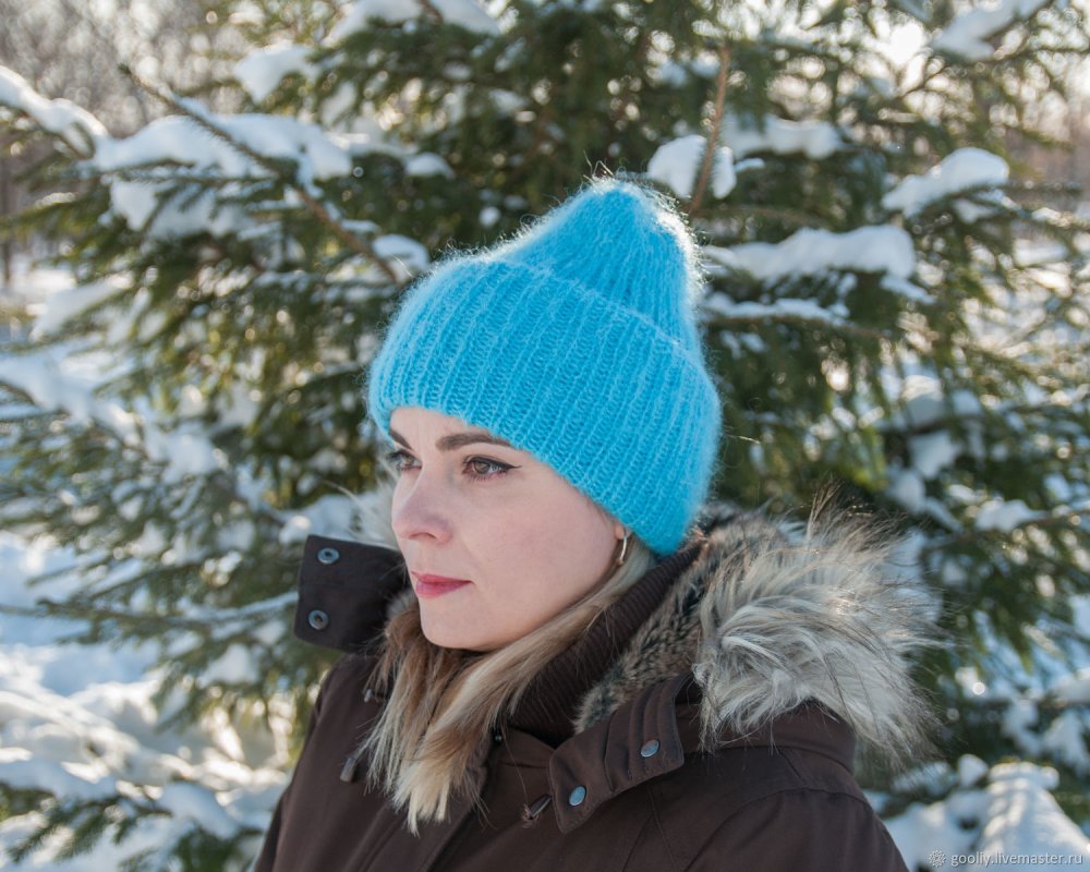 Шапка и снуд из буклированной пряжи